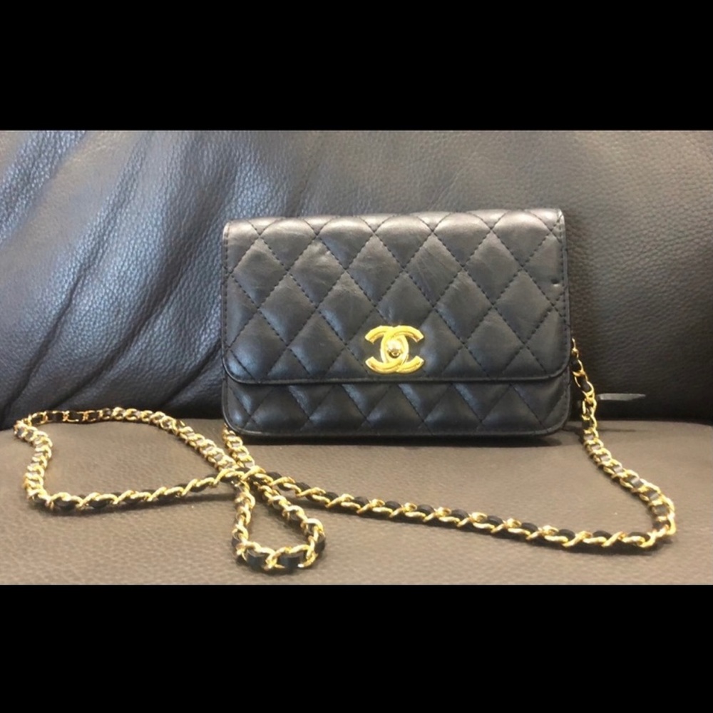 Chanel purse